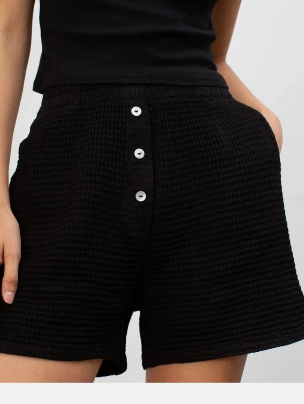 DONNI. Waffle Henley Shorts